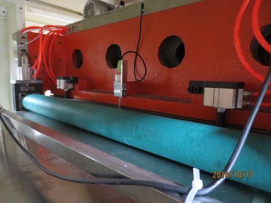 Macchine tagliante del rullo di carta automatico di 380 V 90 - 140 volte/min fornitore